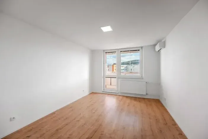 Prodej bytu 4+kk, Zlín, Budovatelská, 80 m2