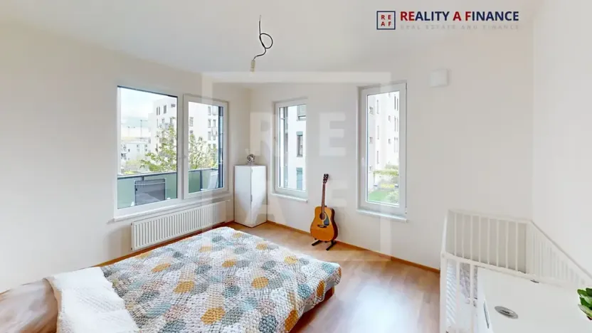 Prodej bytu 3+kk, Praha - Hloubětín, Waltariho, 80 m2