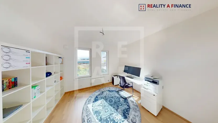 Prodej bytu 3+kk, Praha - Hloubětín, Waltariho, 80 m2