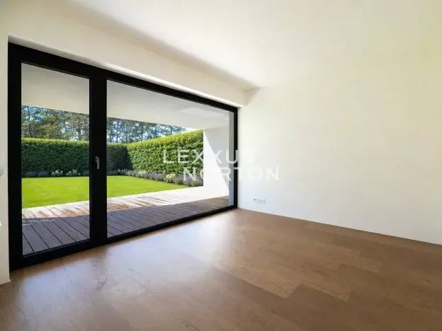 Prodej vily, Praha - Horní Měcholupy, U hostivařského nádraží, 260 m2