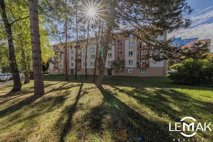 Prodej bytu 3+1, Olomouc, tř. Svornosti, 61 m2