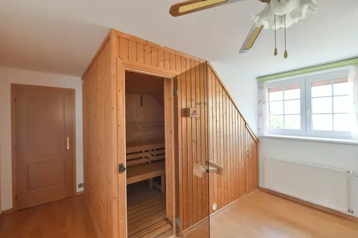 Pronájem rodinného domu, Praha - Štěrboholy, K valu, 220 m2