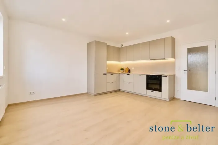 Prodej bytu 2+kk, Praha - Hlubočepy, Fabiánové, 45 m2