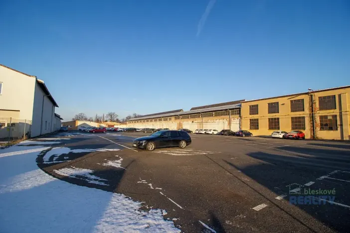 Pronájem komerčního pozemku, Brandýs nad Labem-Stará Boleslav, Pražská, 1000 m2