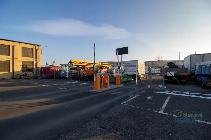 Pronájem komerčního pozemku, Brandýs nad Labem-Stará Boleslav, Pražská, 100 m2