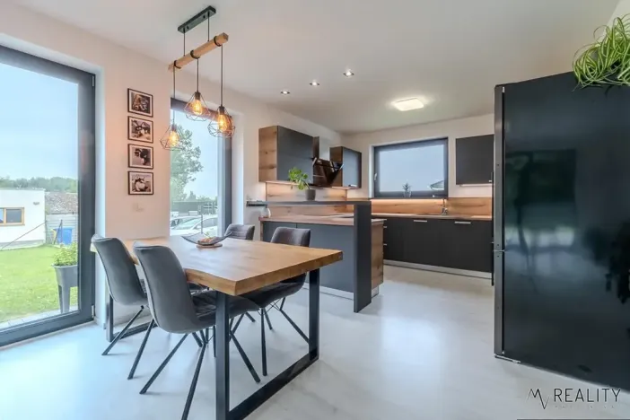 Prodej rodinného domu, Dobratice, 160 m2