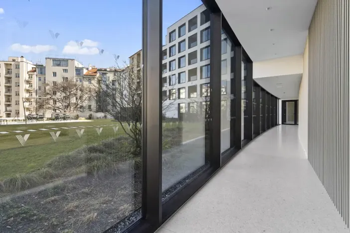 Pronájem bytu 2+kk, Praha - Bubeneč, Vítězné náměstí, 64 m2