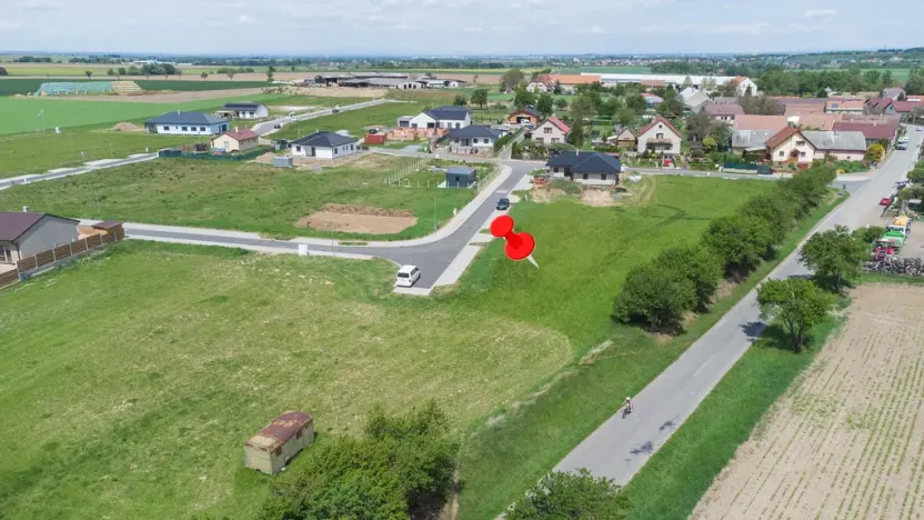 Prodej pozemku, Stolany, 2629 m2