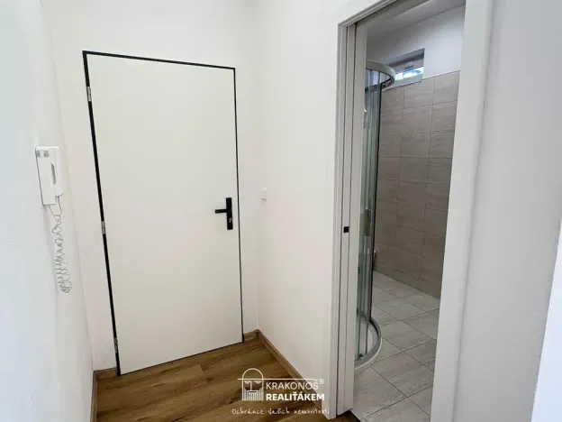 Pronájem bytu 2+kk, Hranice - Hranice I-Město, Pernštejnské náměstí, 55 m2