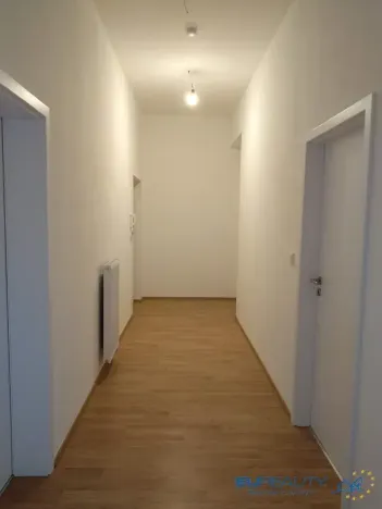 Pronájem bytu 2+kk, Náchod, Komenského, 61 m2