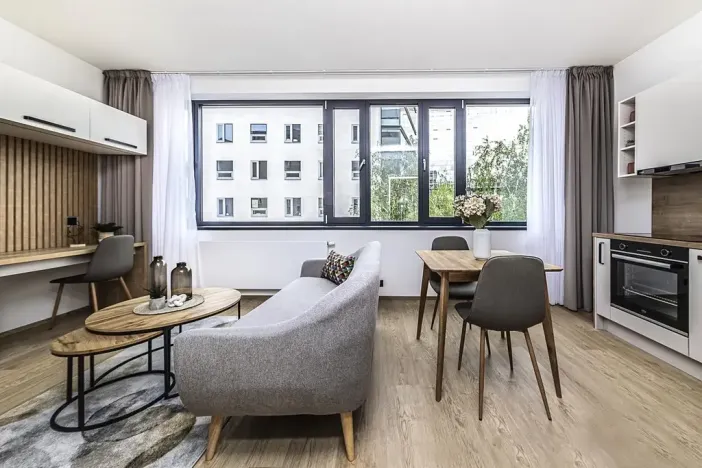 Pronájem bytu 1+kk, Praha - Karlín, Pobřežní, 27 m2