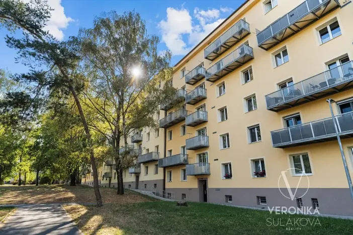 Prodej bytu 2+1, Praha - Hloubětín, Poděbradská, 54 m2