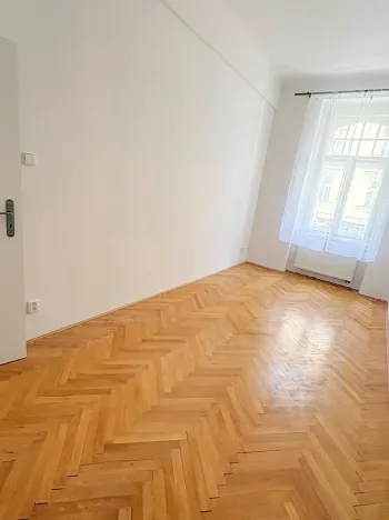 Pronájem bytu 4+1, Praha - Nové Město, Vyšehradská, 103 m2