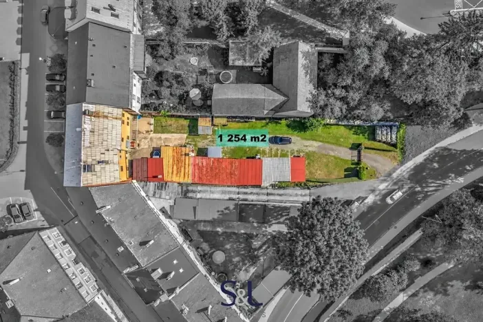 Prodej rodinného domu, Doksy, náměstí Republiky, 470 m2