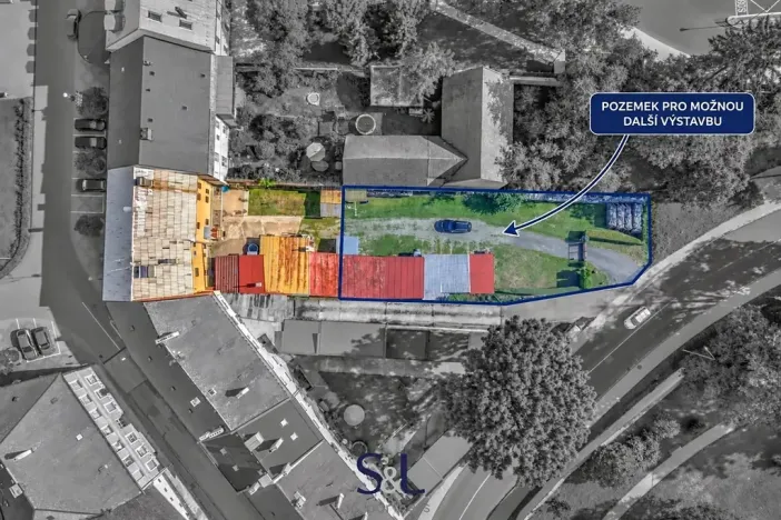 Prodej rodinného domu, Doksy, náměstí Republiky, 470 m2