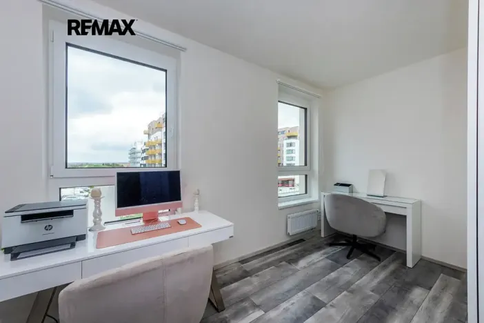 Prodej bytu 3+kk, Praha - Dolní Měcholupy, Kardausova, 84 m2