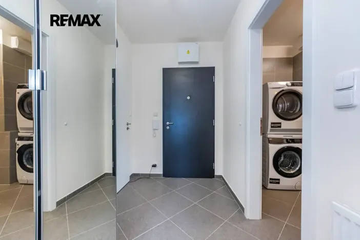 Prodej bytu 3+kk, Praha - Dolní Měcholupy, Kardausova, 84 m2