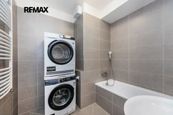 Prodej bytu 3+kk, Praha - Dolní Měcholupy, Kardausova, 84 m2