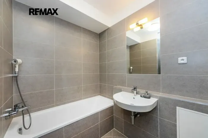 Prodej bytu 3+kk, Praha - Dolní Měcholupy, Kardausova, 84 m2