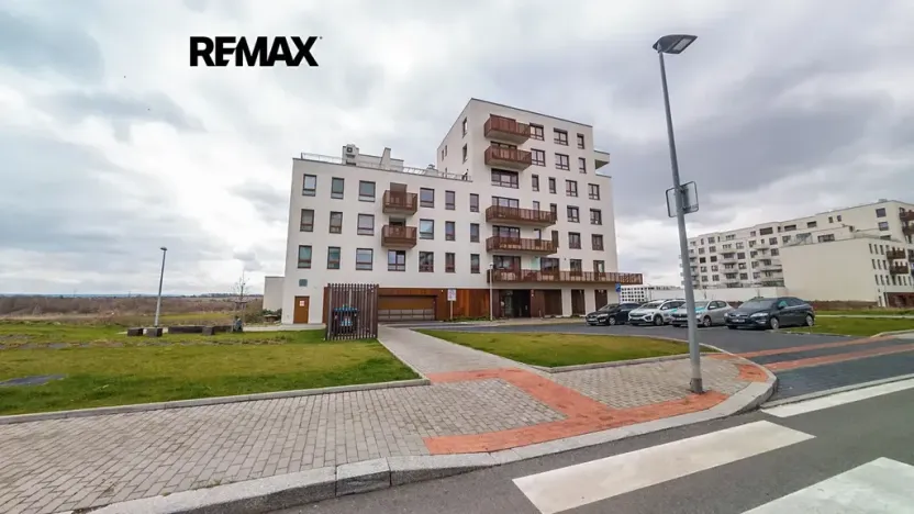 Prodej bytu 3+kk, Praha - Dolní Měcholupy, Kardausova, 84 m2