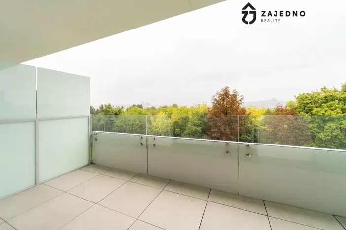 Pronájem bytu 1+kk, Brno, třída Generála Píky, 35 m2