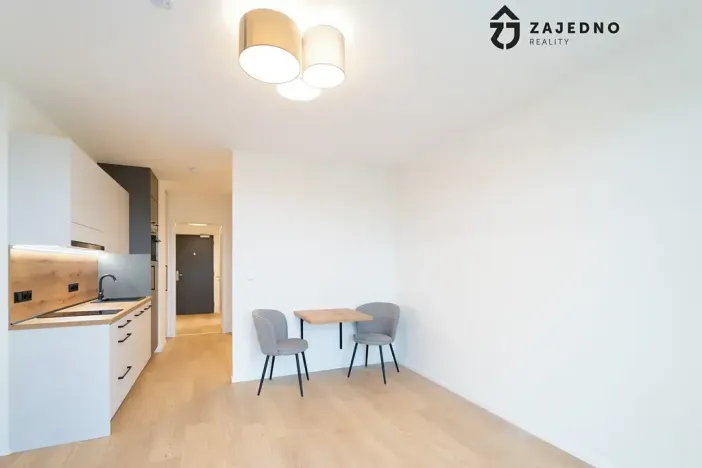 Pronájem bytu 1+kk, Brno, třída Generála Píky, 35 m2