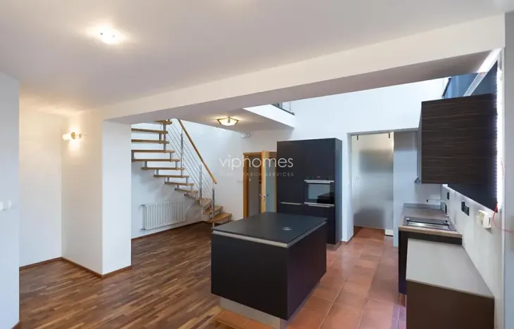 Prodej vily, Praha - Stodůlky, Za Mototechnou, 210 m2