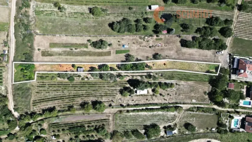 Prodej pozemku, Mikulov, M. Majerové, 1610 m2