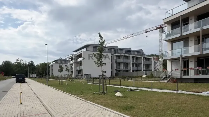 Prodej bytu 2+kk, České Budějovice, U Branišovského lesa, 52 m2