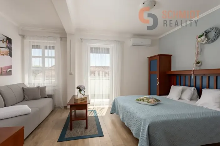 Prodej ubytování, Mikulov, Republikánské obrany, 1024 m2