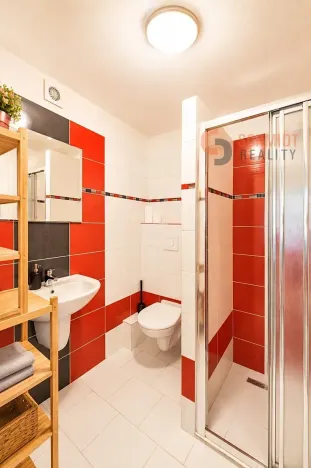 Prodej ubytování, Bavory, 323 m2
