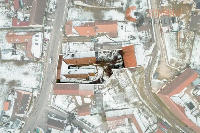Prodej rodinného domu, Hostim, 381 m2