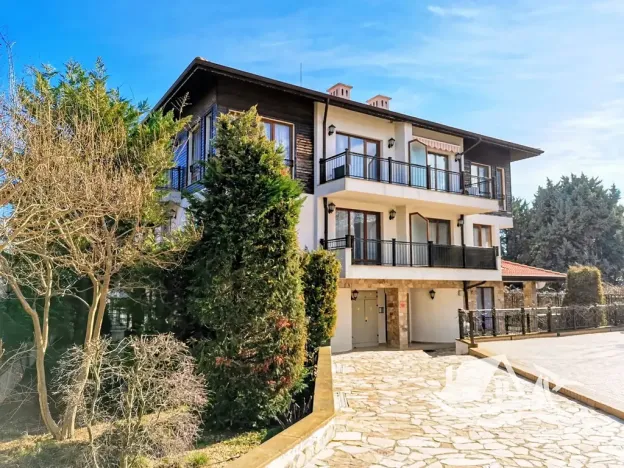 Prodej bytu 3+kk, Bjala, Bulharsko, 69 m2