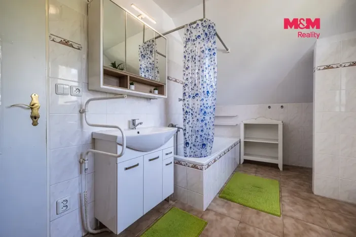 Prodej rodinného domu, Řitka, Zahradní, 226 m2