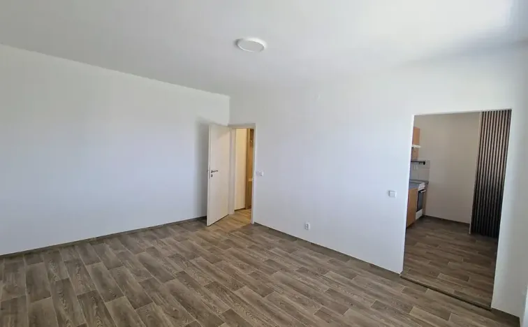 Pronájem bytu 2+1, Židlochovice, náměstí Míru, 52 m2