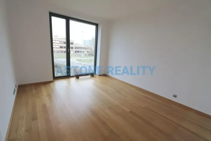 Pronájem bytu 2+kk, Praha - Nusle, K sídlišti, 81 m2