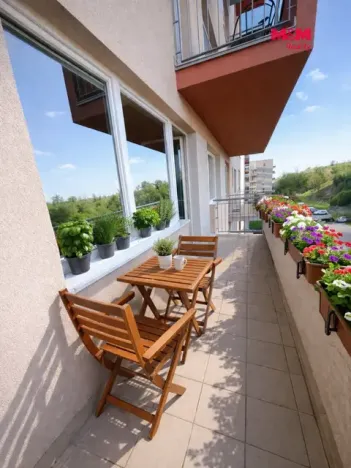 Pronájem bytu 2+kk, Praha - Horní Měcholupy, Mantovská, 51 m2