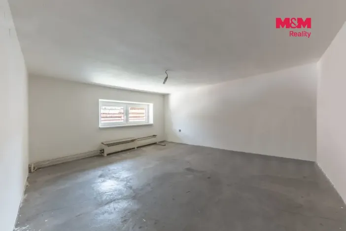Prodej rodinného domu, Činěves, 161 m2