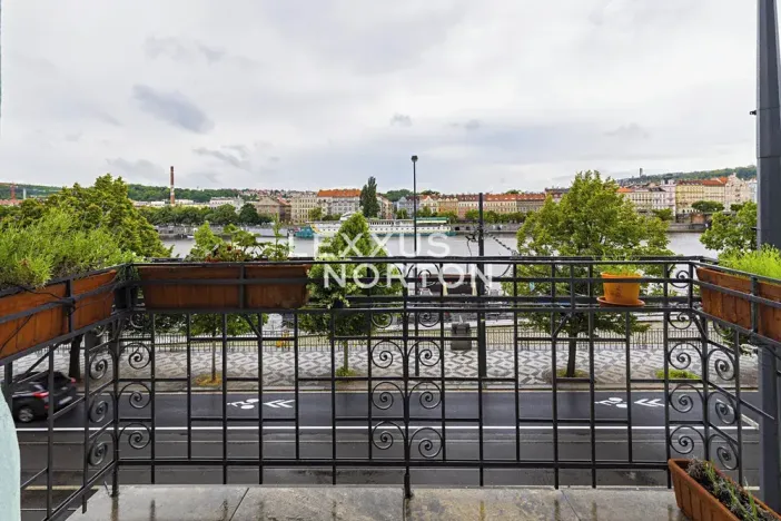 Pronájem bytu 3+1, Praha - Nové Město, Rašínovo nábřeží, 103 m2