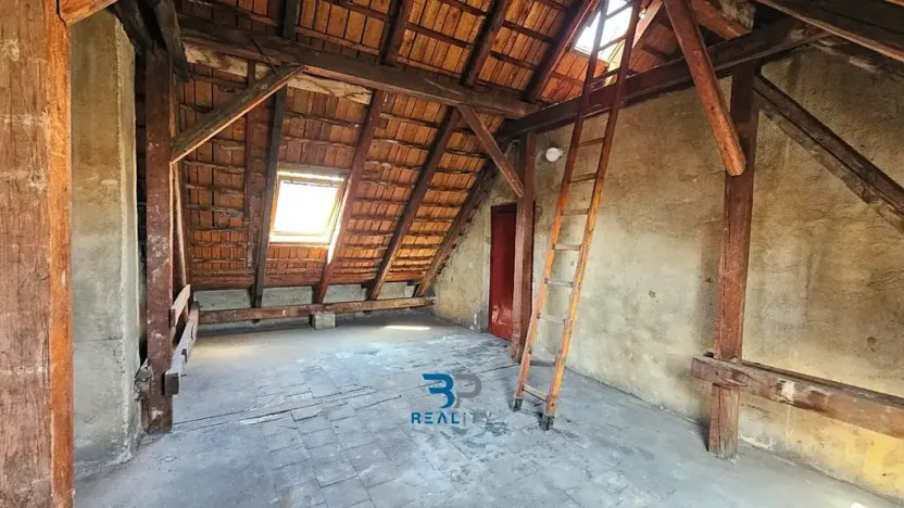 Prodej rodinného domu, Praha - Kbely, Mladějovská, 158 m2