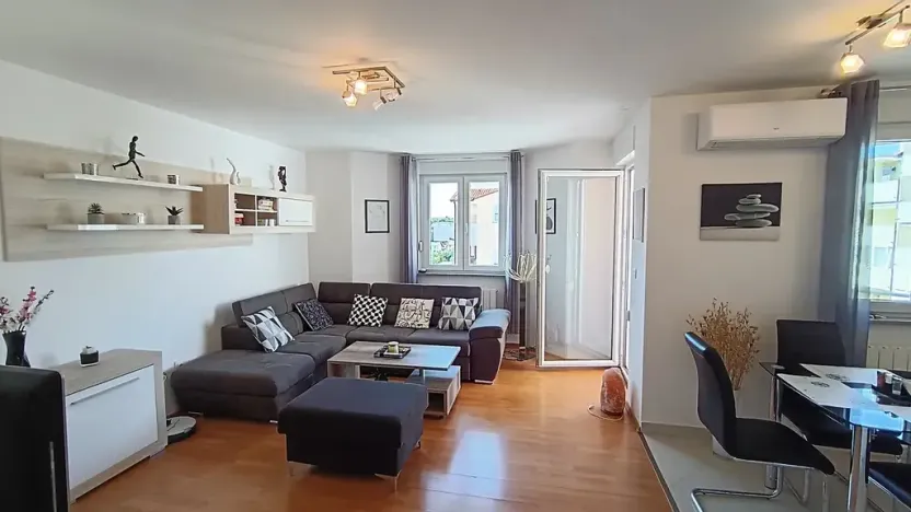Prodej bytu 3+kk, Pula, Chorvatsko, 70 m2