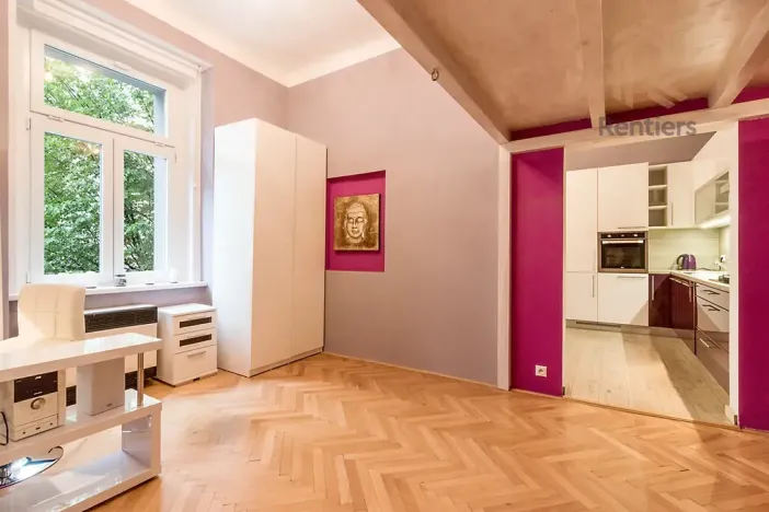 Pronájem bytu 2+kk, Praha - Libeň, Novákových, 41 m2