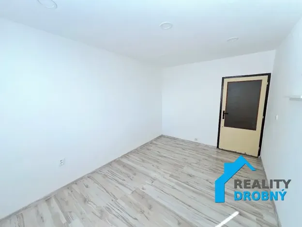 Pronájem bytu 2+kk, Děčín, B. Martinů, 42 m2
