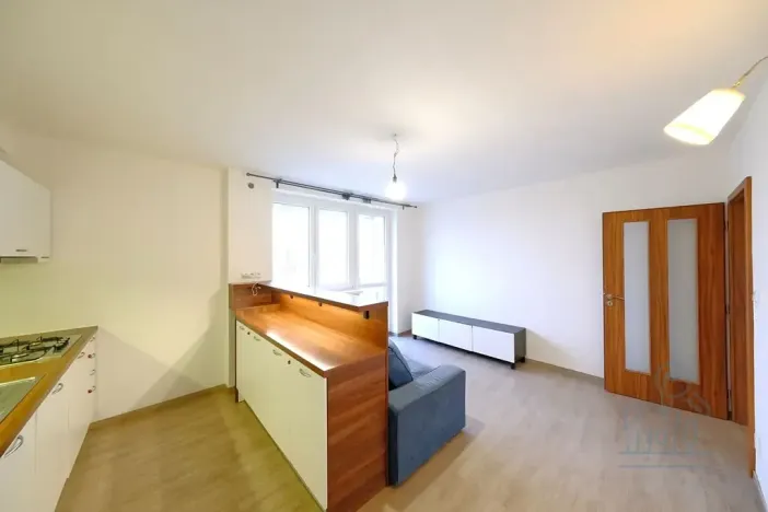 Pronájem bytu 3+kk, Praha - Hloubětín, Poděbradská, 65 m2