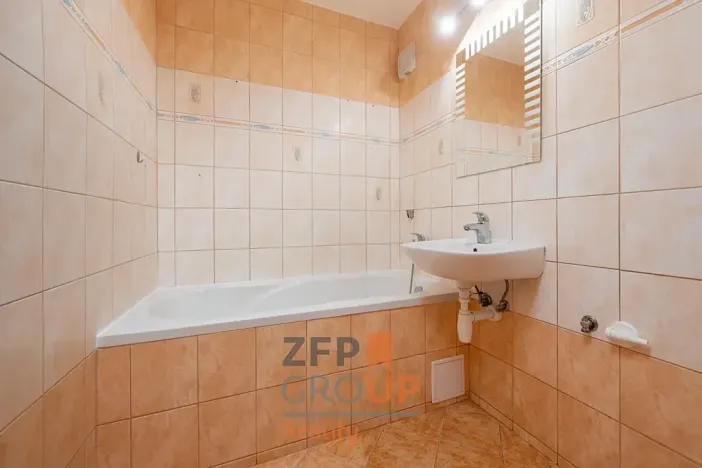 Prodej bytu 3+1, Liberec, Holubova, 74 m2