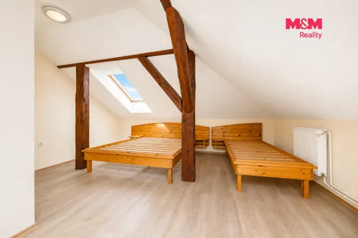 Prodej ubytování, Rokytnice v Orlických horách, náměstí T. G. Masaryka, 431 m2