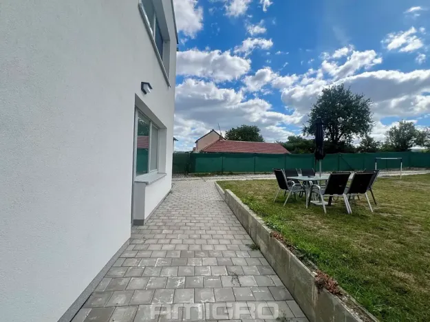 Pronájem bytu 1+kk, Malhostovice, 40 m2