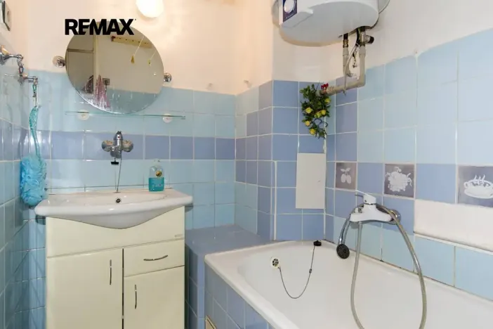Pronájem bytu 2+kk, Praha - Nusle, Kloboučnická, 47 m2