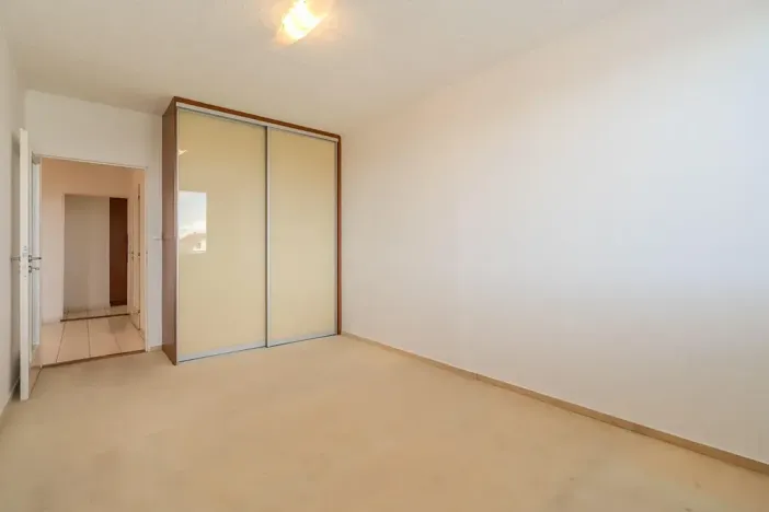 Prodej bytu 3+1, Praha - Kyje, Travná, 80 m2