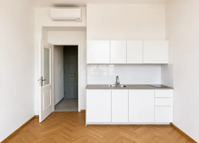Pronájem bytu 1+kk, Praha - Vršovice, 26 m2